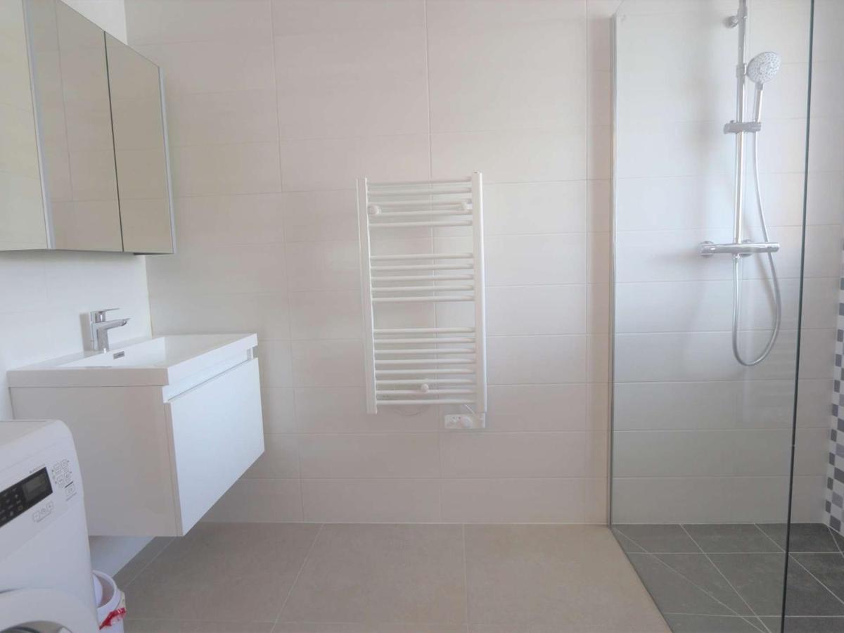 Duplex Lumineux A Benodet: Plage Et Thalasso A Pied, Terrasse, Parking Et Abri Velo Inclus - Fr-1-481-117 Exterior photo